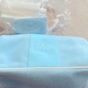 New Vintage Saks Fifth Avenue Toiletry Case with accessories